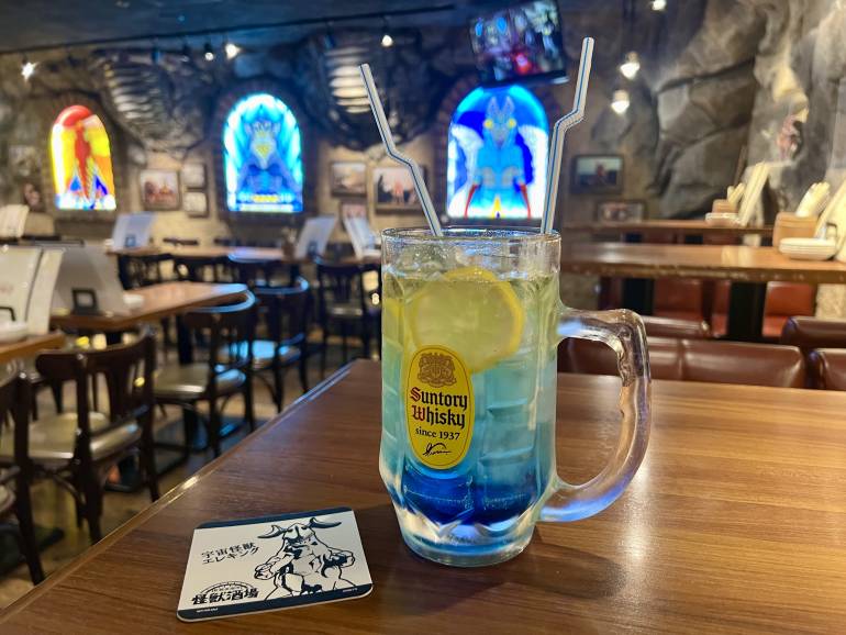 Mega Highball at Kaiju Sakaba Shimbashi