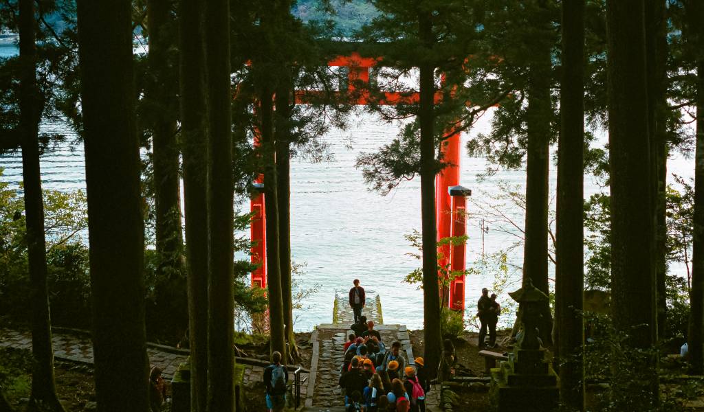 Hakone Shrine
