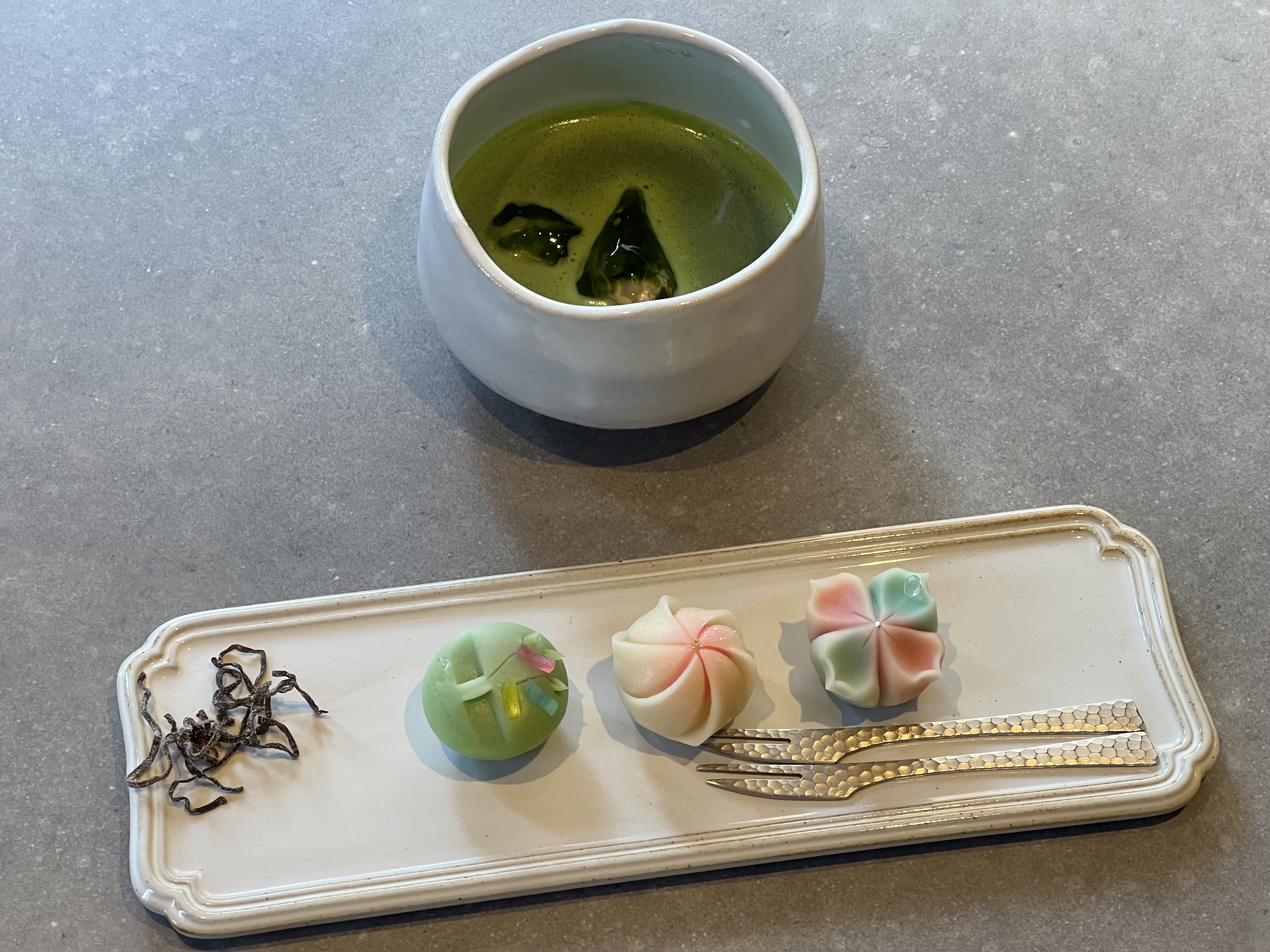 Close up of wagashi and tea (Kantan-na Yume)