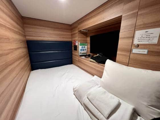 Capsule at Smart Stay Shizuku Oimachi in Tokyo